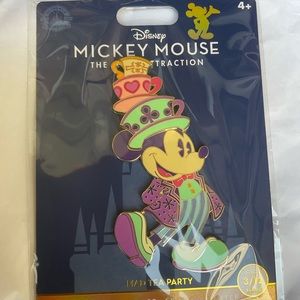 Disney Mickey Mouse Main Attraction  series  MAD TEA PARTY PIN  3 / 12